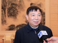 江英