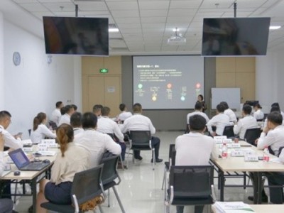 师课合一---讲师精彩授课技巧训练