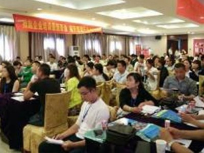 渠道为王——金牌经销商开发与管理