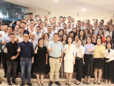 商礼影响力——职场商务礼仪与素养提升