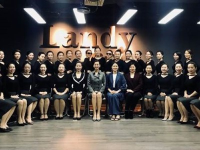 礼顺职场