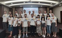 基于现场呈现与金融业务推动的对公商务谈判营销