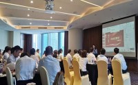 插上翅膀、鸟瞰保险——给保险人的金融通识课