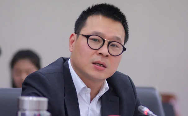 黄嵩 北京大学经济学博士