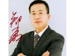 郑磊